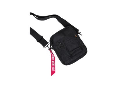 alpha-industries-taska-na-rameno-crew-carry-bag-black-a