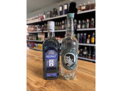 Greenall's blueberry & Thomas Henry botanical tonic