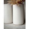 Váza bílá proužky