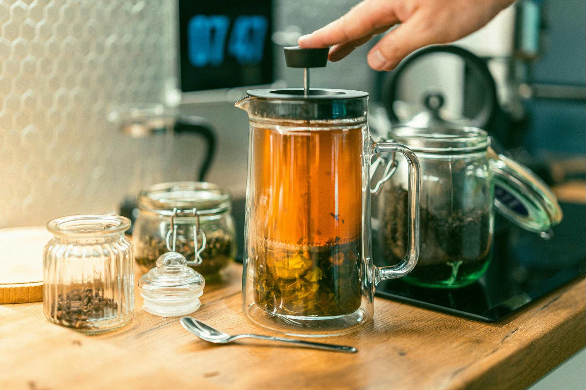 French press na prípravu čaju