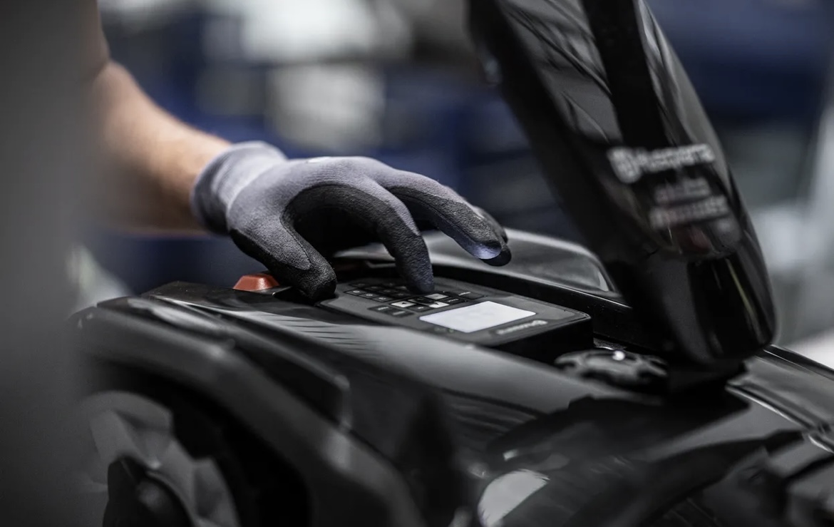 Husqvarna Zimný servis Robotickej kosačky Automower Classic