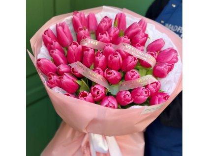 🌷 51 Pink Tulips