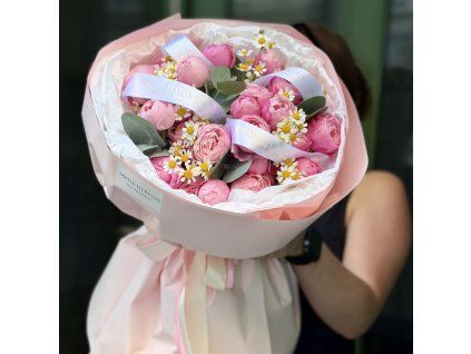 🌼 Pink Peony Roses + Daisy