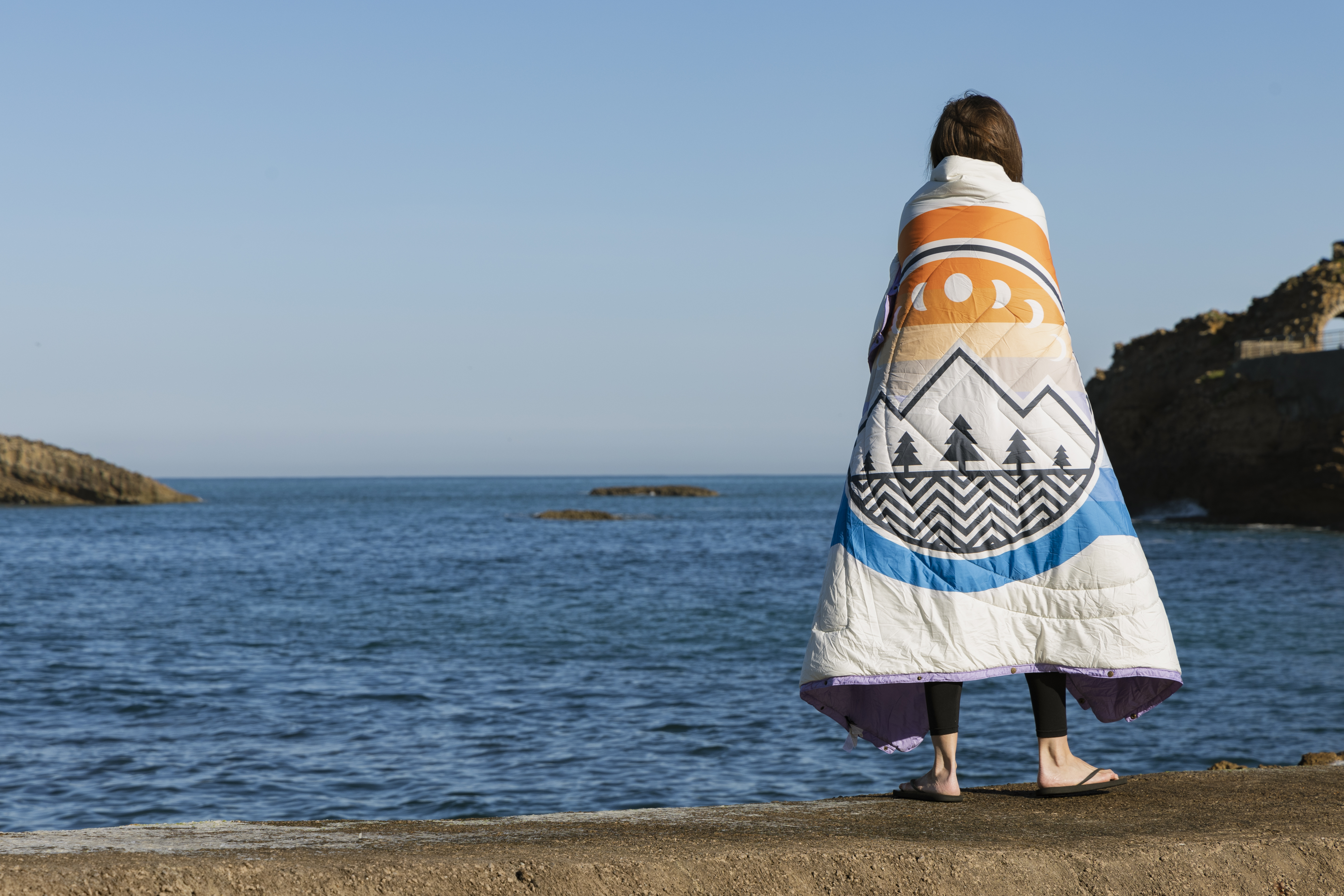 deka-prikryvka-voited-polstar-camp-vibe