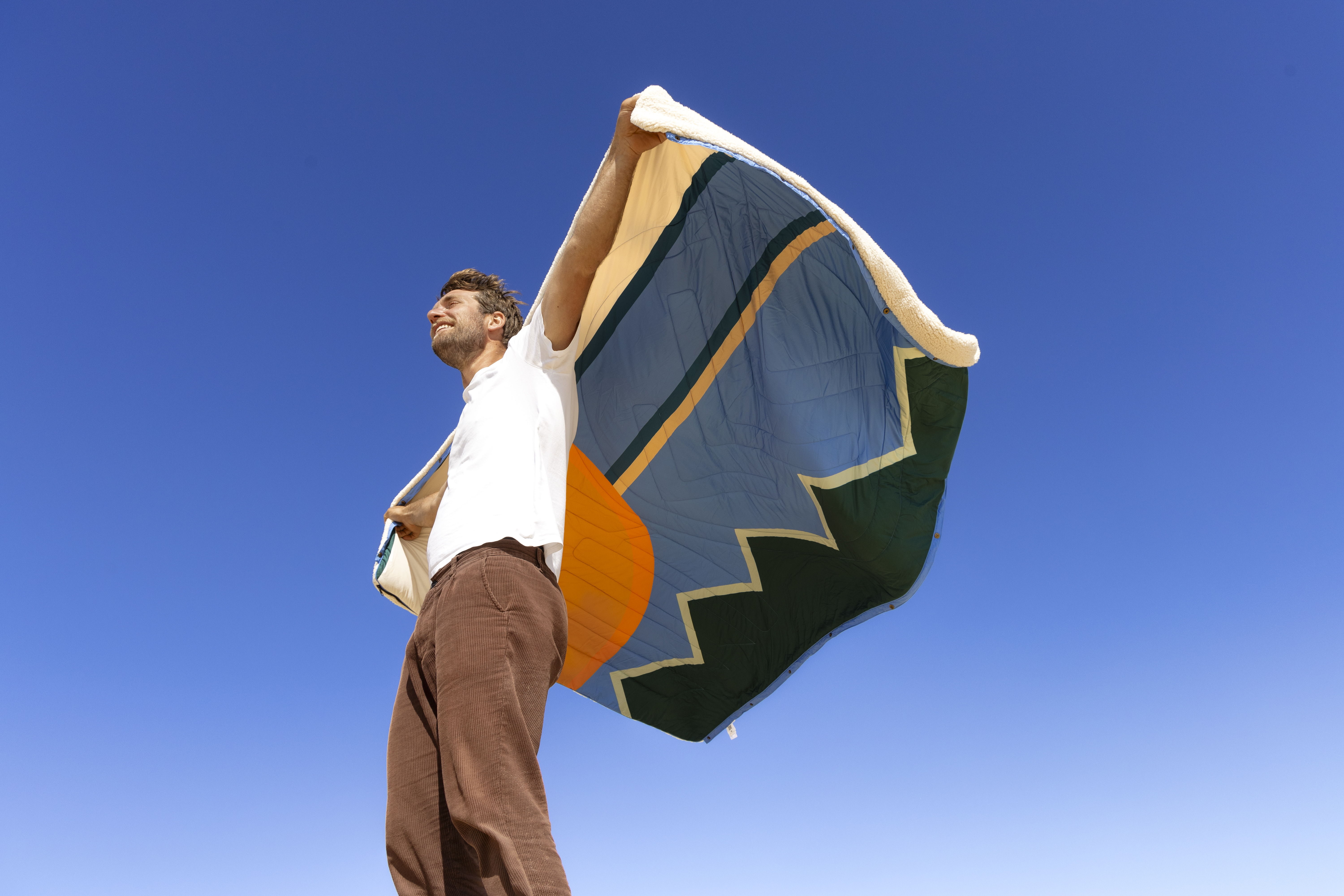 deka-voited-slunce-hory