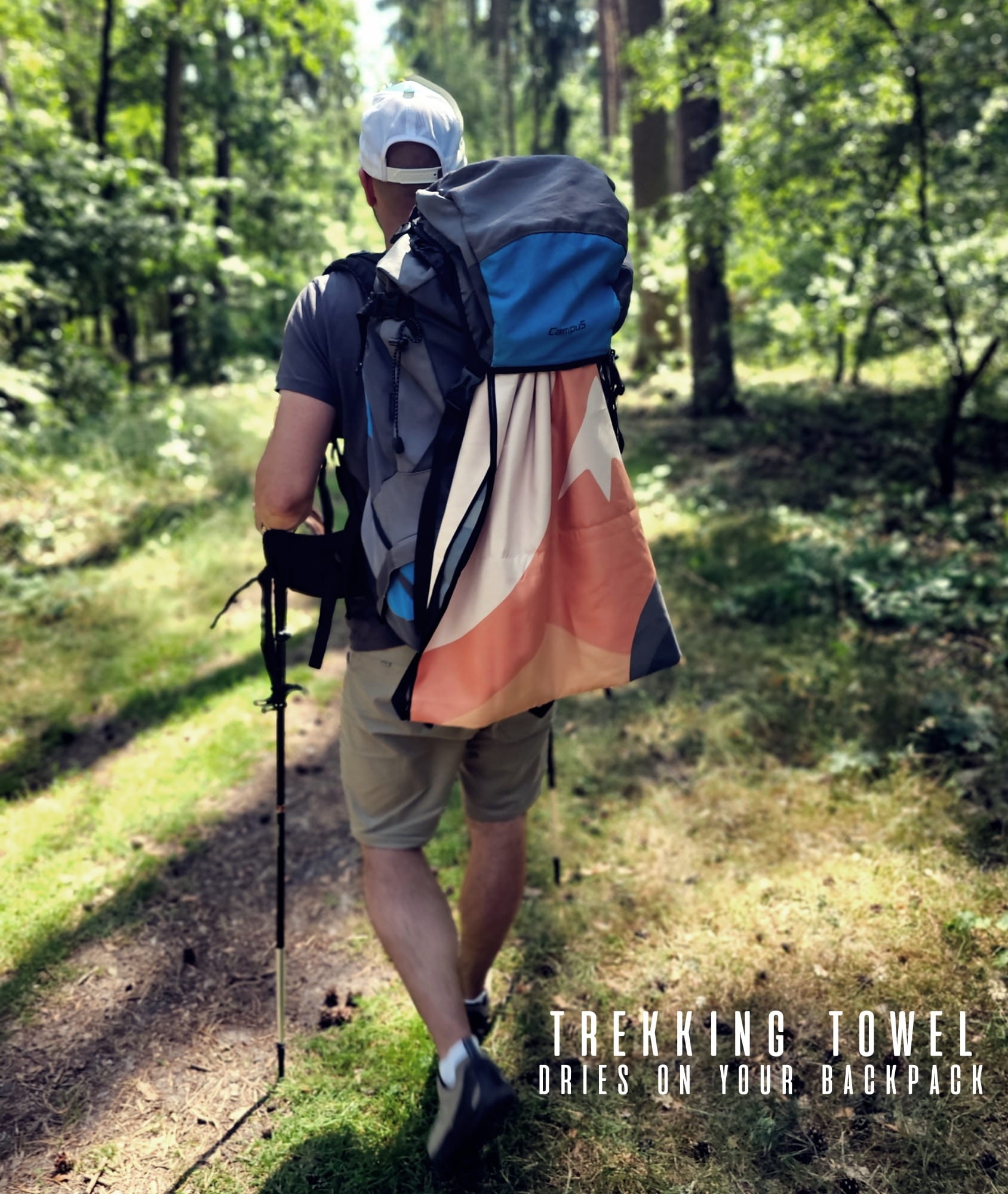 rychleschnouci-turisticky-rucnik-na-batoh-malokee-hory