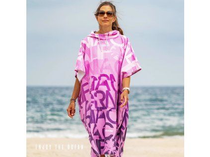 rychleschnouci poncho malokee u oceanu
