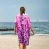 dlouhe poncho s kapuci malokee enjoy the beach