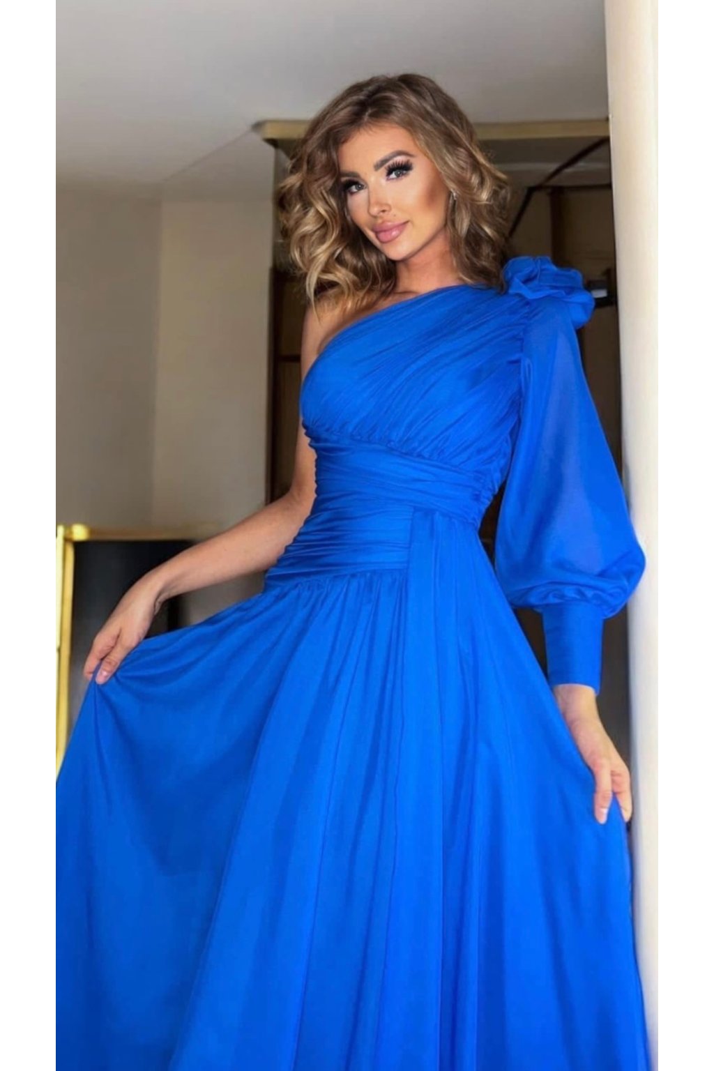 A18D2C12 6C19 47E3 A98B B9BE480C886C