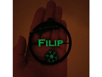 Kulaté ozdoby se jmény