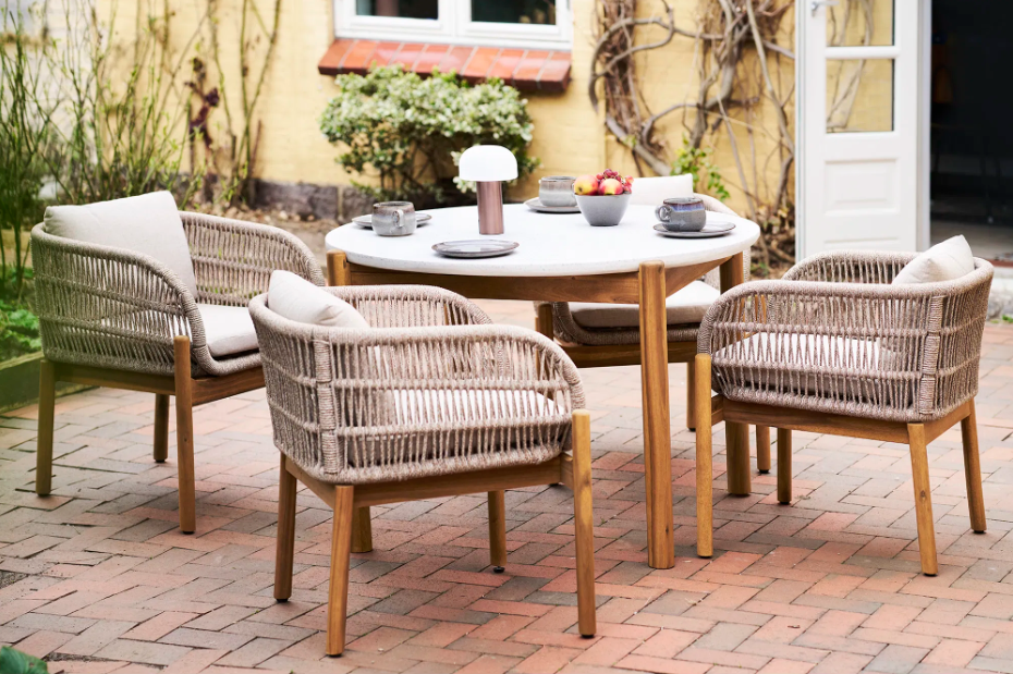 Připravte svou zahradu na léto: sezónní doporučení pro maximální pohodlí