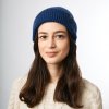Beanie Merino 1:1  Modrá Merino Čepice žebro 1:1