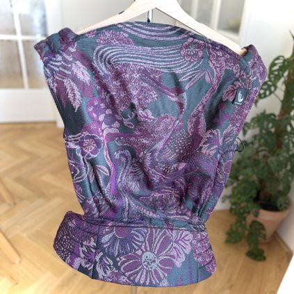 Vatanai M Botanica Wineberry