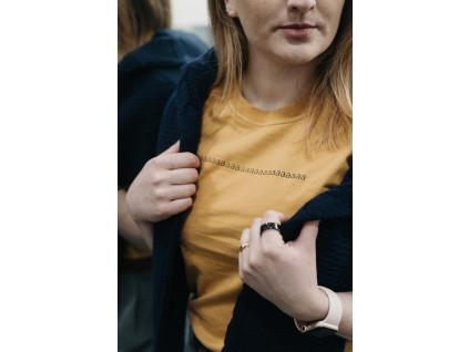 Tričko aaaaaaaaaa – mustard