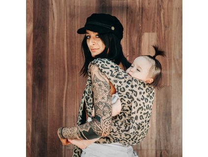ergonomické nosítko fidella flyclick plus half buckle babytrage leopard gold toddler 2