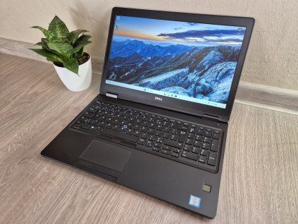 DELL Latitude 5580