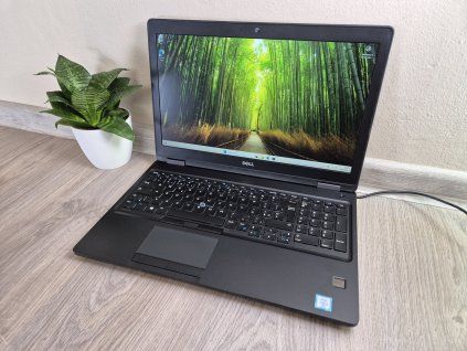 DELL Latitude 5580