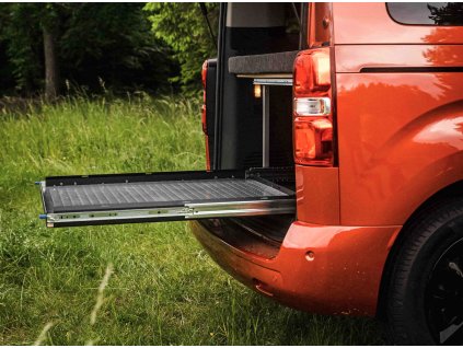 Výsuvná podlaha – Toyota Proace Verso SHUTTLE (8 míst)