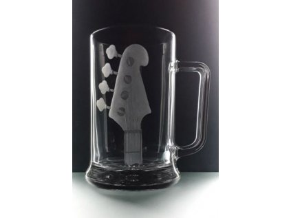 Půllitr - basová kytara