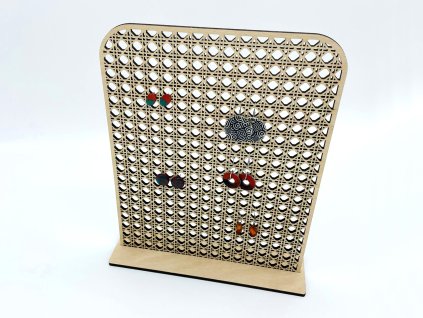 Dřevěný stojánek na náušnice