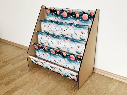 Látková knihovna ve stylu Montessori