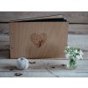 Dřevěné album srdce