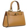 21047 3 anita camel