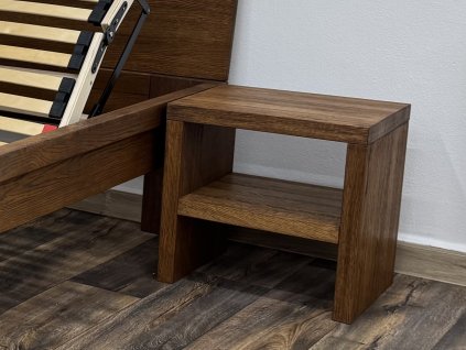 Noční stolek Smaragd (dub)