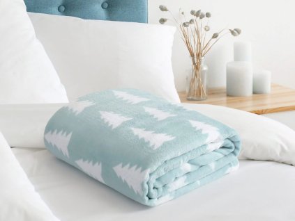 vianocna mirkoflanelova deka stromceky