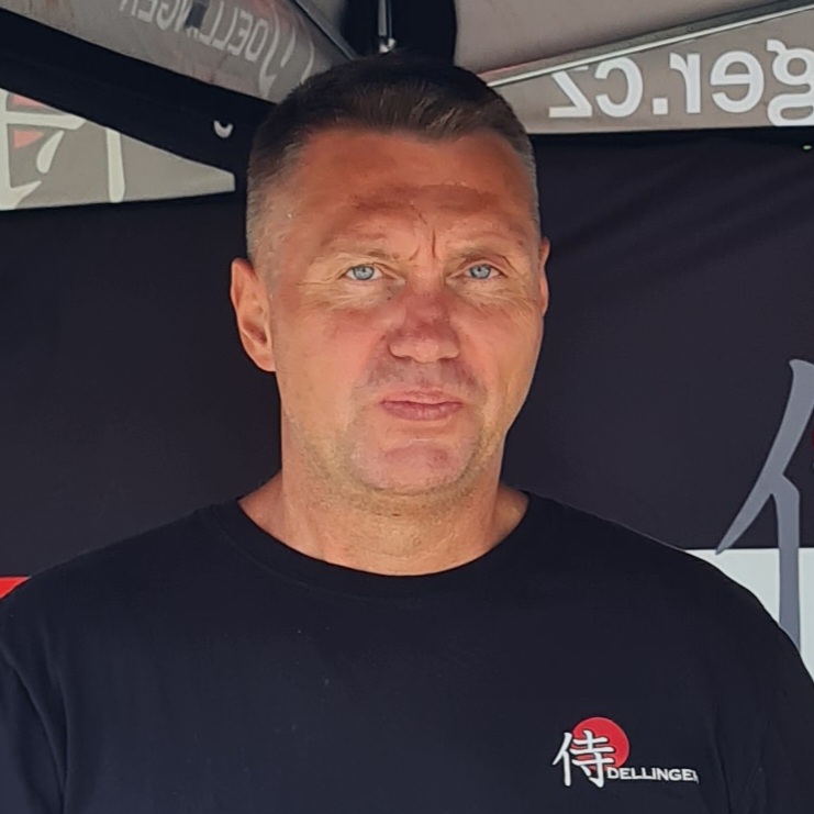 Marek Šmíd – specialista na katany, japonské a EDC nože