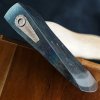 Tradiční kovaná japonská tesařská sekera Hand Axe s koženým pouzdrem. h