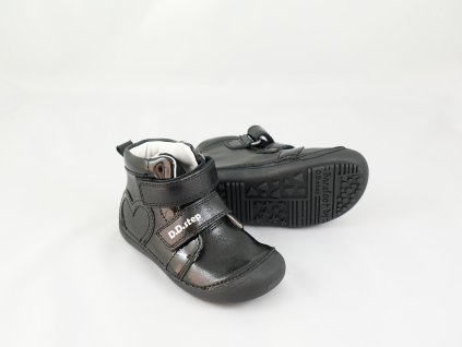 Detské Prechodné Barefoot Topánky D.D. Step A063-52818M Heart - Black