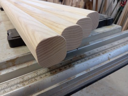 Madlo - Jasan 45mm (R16 rohy)