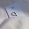 Ear Cuff s barevnými zirkony pozlacený Nufs Design - zelený