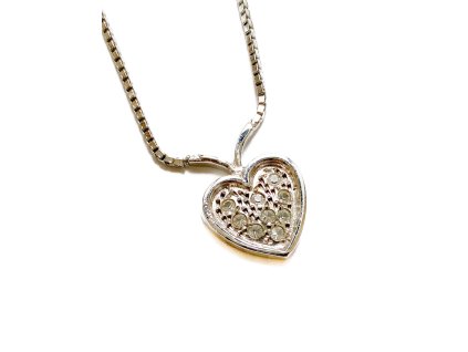 Stříbrný řetízek s přívěškem Srdce s kameny