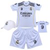 Premium dětský fotbalový + fotbalová kšiltovka Real Madrid FC 2025/26 – Mbappé 9