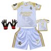 Premium Dětský fotbalový dres Komplet + fotbalová pletené rukavice Real Madrid Emirates Fly Better bílá  - Cristiano Ronaldo CR7