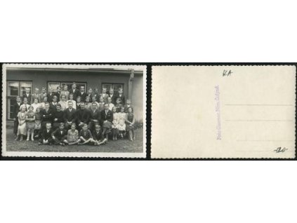 DOLNÍ LUTYNĚ. Školní třída v letech 1936-1937.