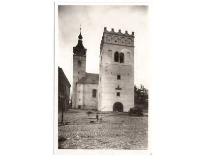 LIPNÍK nad Bečvou. Kostelní věž.