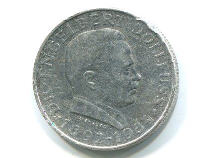 YY673