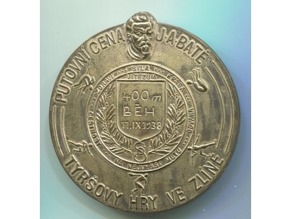 ZLÍN. Tyršovy hry ve Zlíně. Putovní cena J. A. Batě. 400 m běh 11.9.1938.