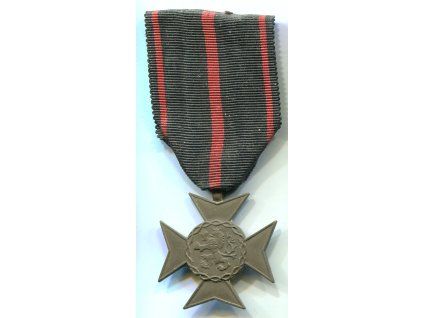 MM702