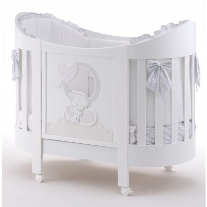 oválna detská postieľka s matracom a komplet výbavou Love biela nunobaby.sk