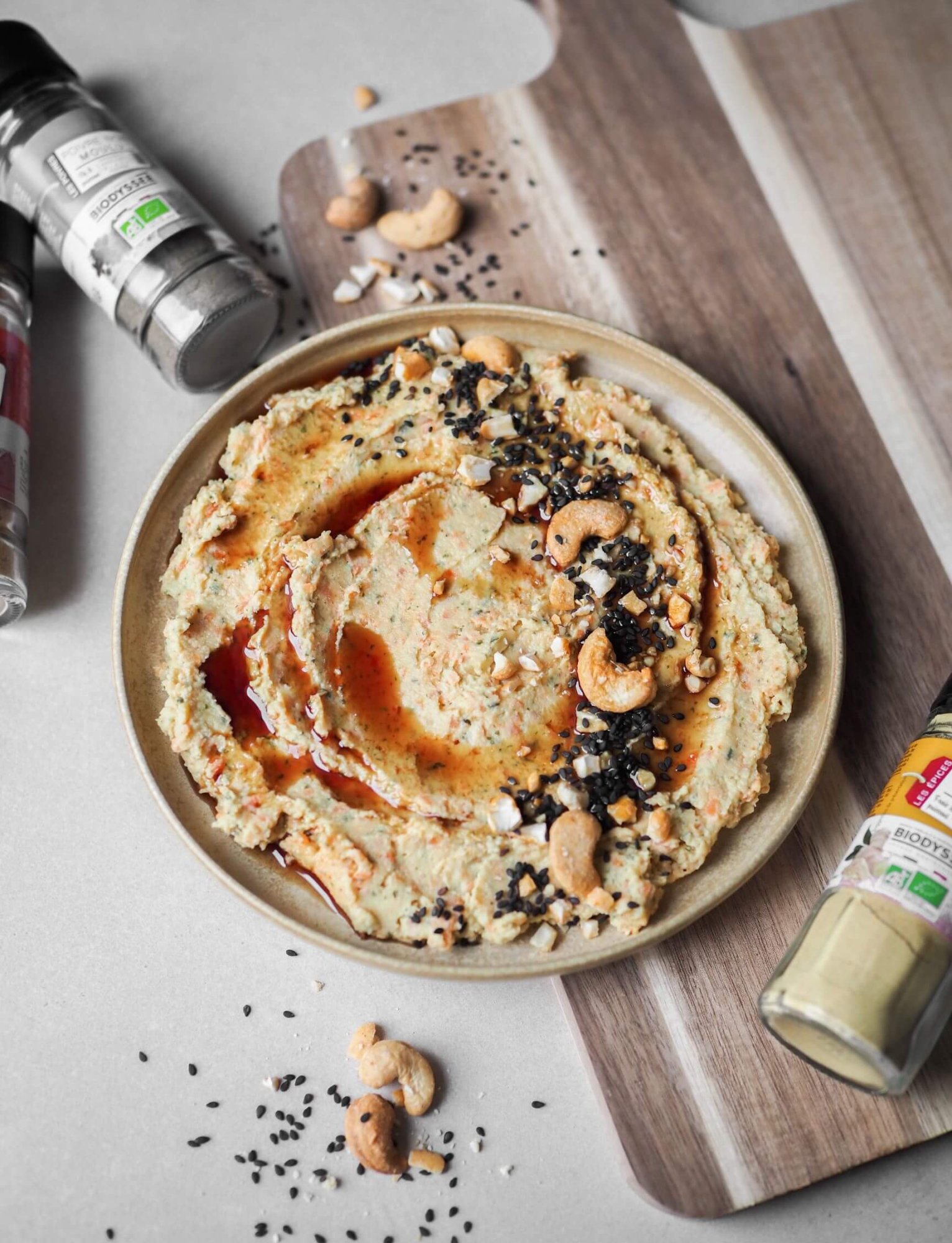 Domáci mrkvový hummus