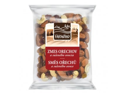 zmes orechov a sušeného ovocia