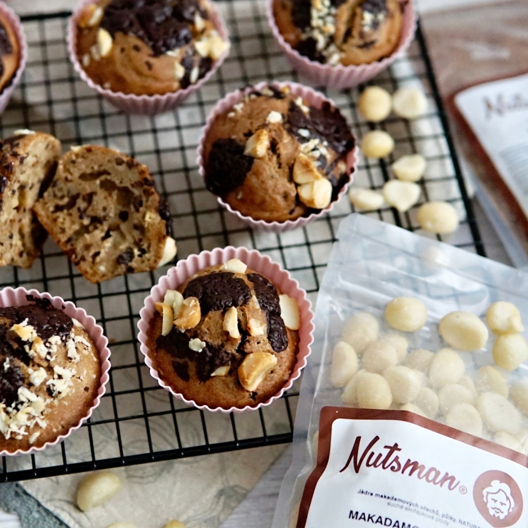 NUTSMAN RECEPT: Muffiny s čokoládou a makadamovými oříšky