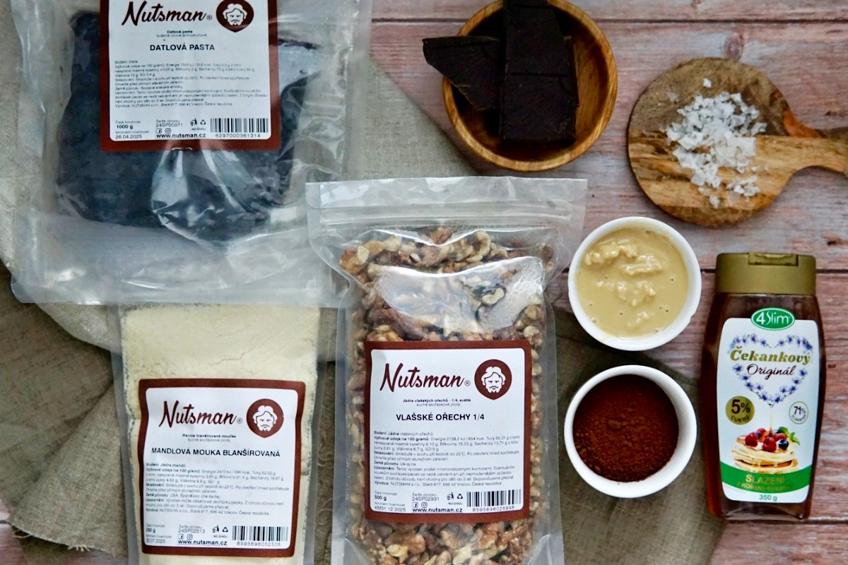 NUTSMAN BLOG RECEPT_ Kakaovo-arašídové raw řezy 3