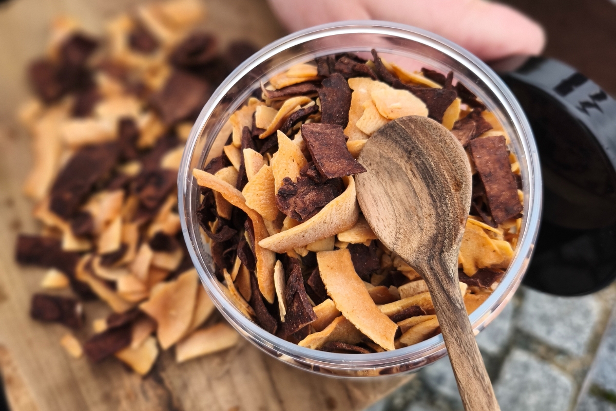 NUTSMAN Kokosové chipsy v karamelu směs 300 g