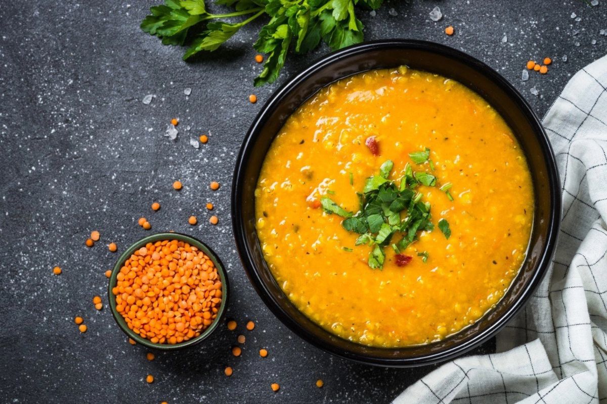 NUTSMAN BLOG Jednoduchá a výživná Recept na polévku z červené čočky 3