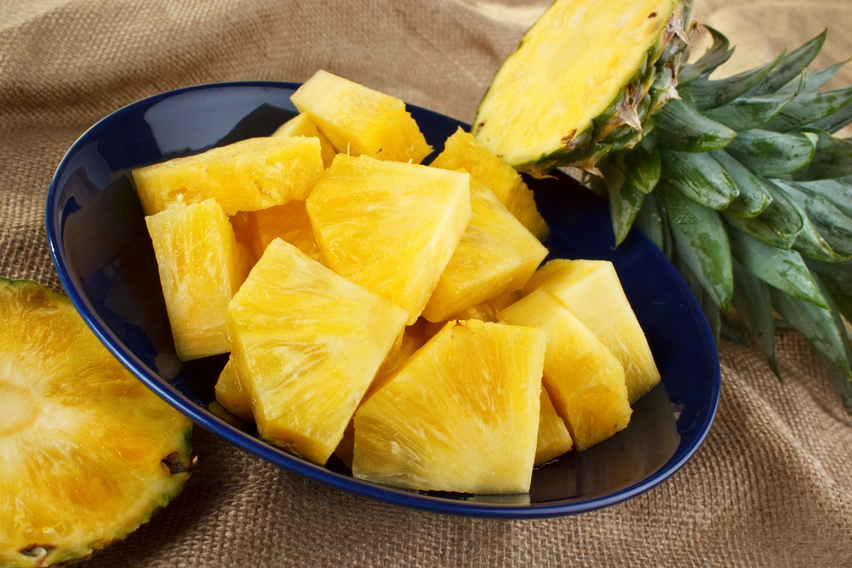 NUTSMAN BLOG Ananas_ Jak roste a co vše s ním můžete vytvořit 5